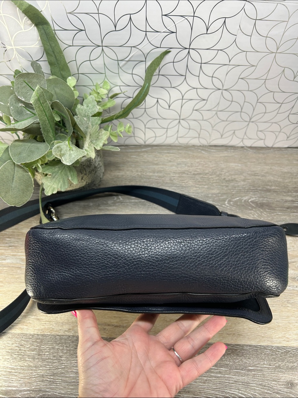 6942 Coach Jes Messenger Bag 956942 - Picture 3 of 13